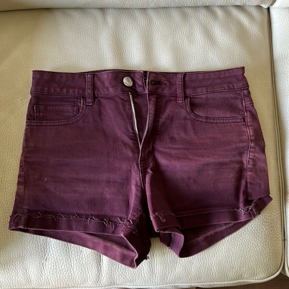 American eagle red denim shorts size 8